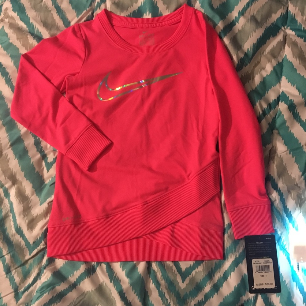 Nike girls top